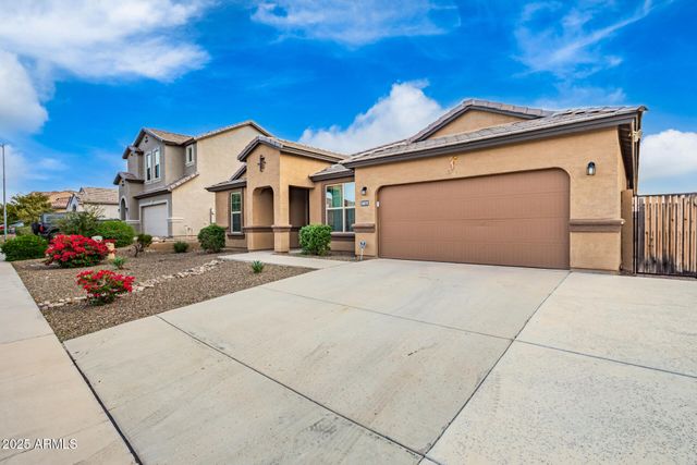 10773 W Swayback Pass Pass, Peoria, AZ 85383