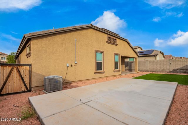 10773 W Swayback Pass Pass, Peoria, AZ 85383