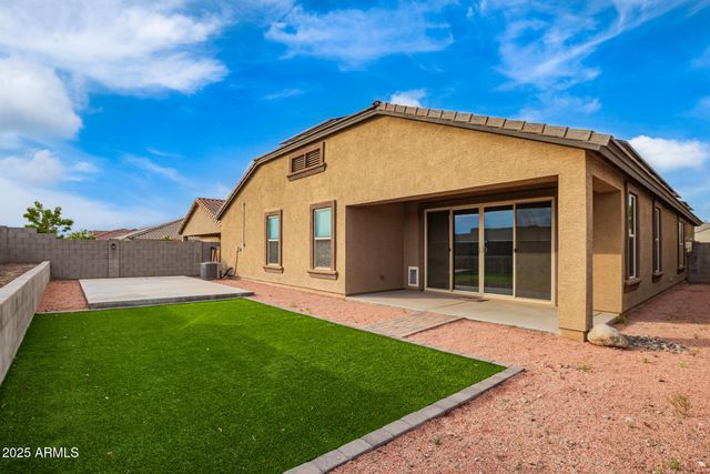 10773 W Swayback Pass Pass, Peoria, AZ 85383