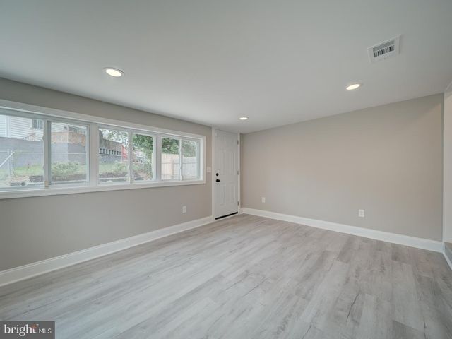 7204 G STREET, Capitol Heights, MD 20743