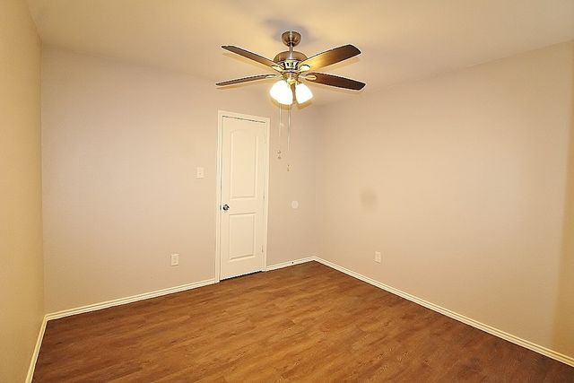 6620 S Creek Drive, Fort Worth, TX 76133