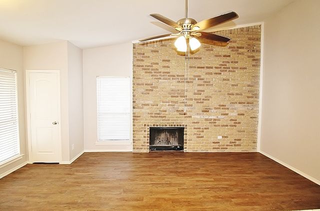 6620 S Creek Drive, Fort Worth, TX 76133