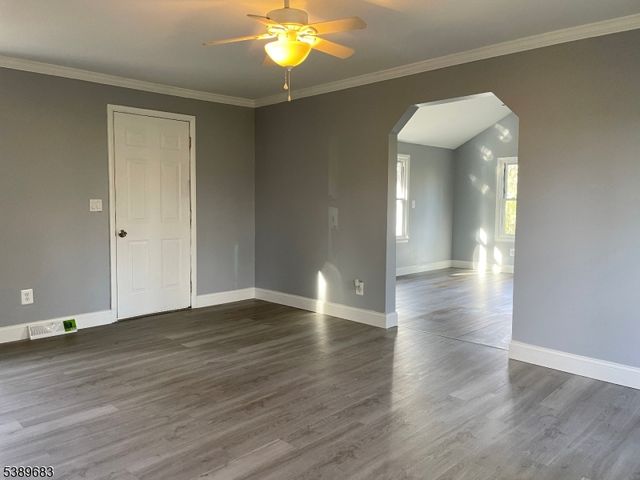 230 Main St, Andover Boro, NJ 07821