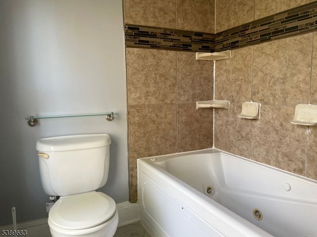 230 Main St, Andover Boro, NJ 07821