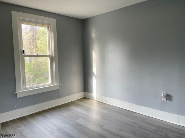 230 Main St, Andover Boro, NJ 07821