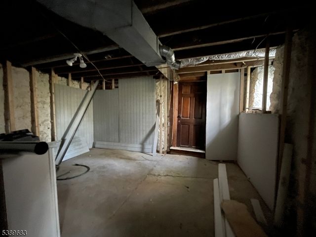 230 Main St, Andover Boro, NJ 07821