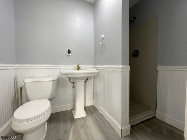 230 Main St, Andover Boro, NJ 07821