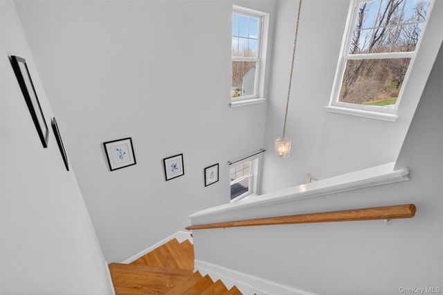 5 Sheldon Glen, Poughquag, NY 12570