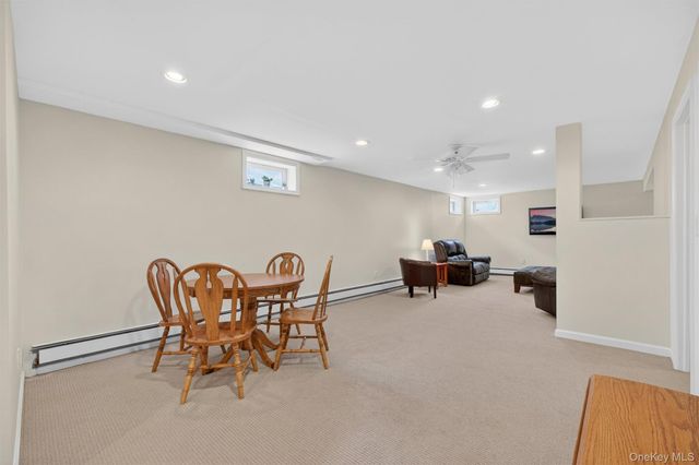 5 Sheldon Glen, Poughquag, NY 12570