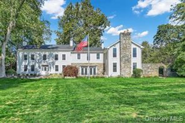 5 Sheldon Glen, Poughquag, NY 12570