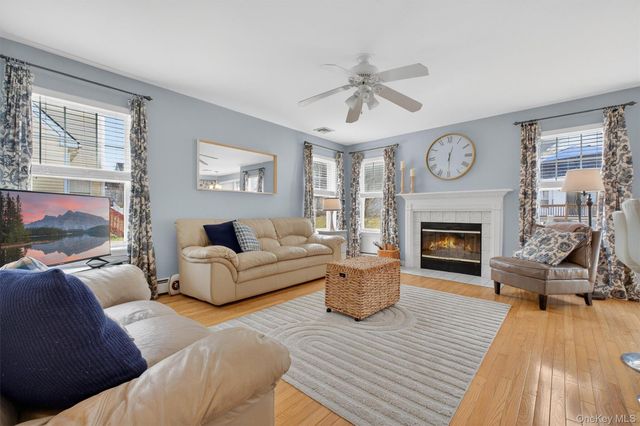 5 Sheldon Glen, Poughquag, NY 12570
