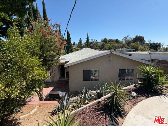 3283 Kelton Avenue, Los Angeles, CA 90034