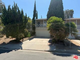3283 Kelton Avenue, Los Angeles, CA 90034