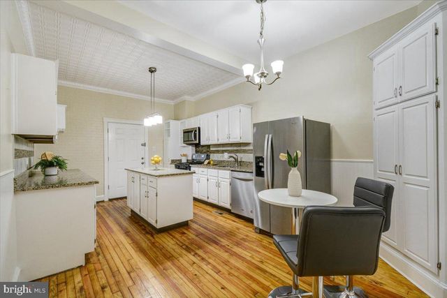 6 S HIGHLAND AVE, Baltimore, MD 21224