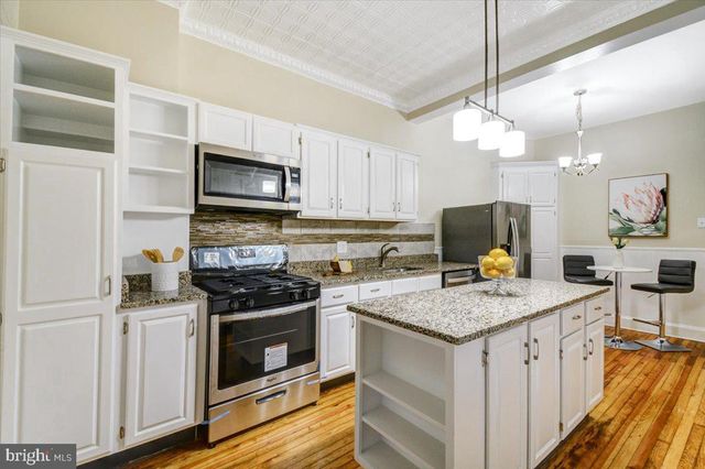 6 S HIGHLAND AVE, Baltimore, MD 21224