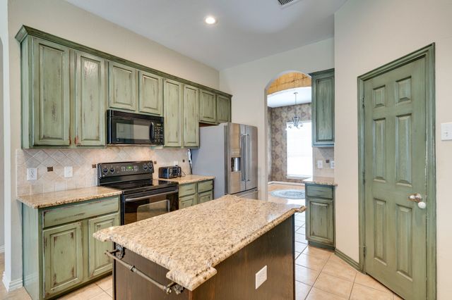 4403 Grassy Glen Drive, Corinth, TX 76208
