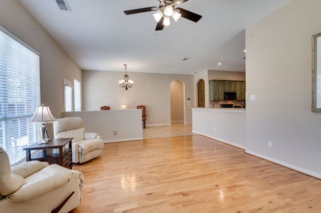 4403 Grassy Glen Drive, Corinth, TX 76208