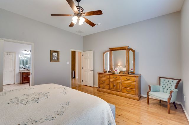 4403 Grassy Glen Drive, Corinth, TX 76208