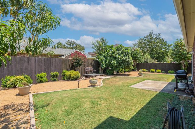4403 Grassy Glen Drive, Corinth, TX 76208