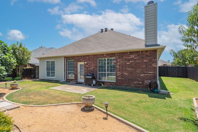 4403 Grassy Glen Drive, Corinth, TX 76208