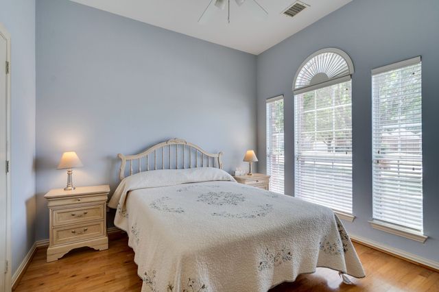 4403 Grassy Glen Drive, Corinth, TX 76208