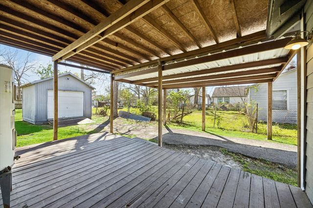 620 Apache Street, Houston, TX 77022