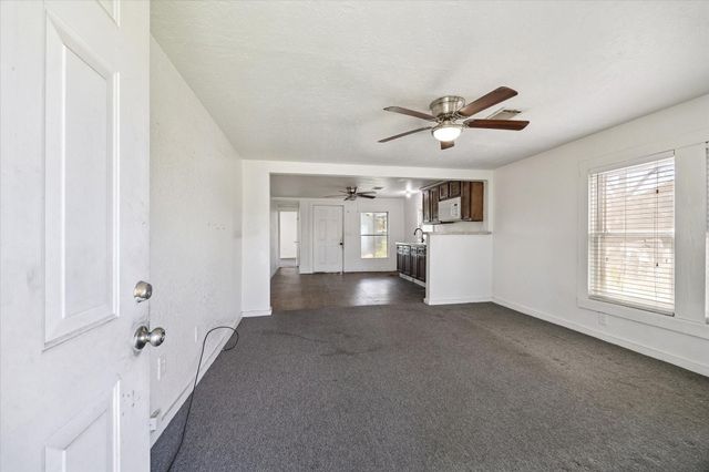 620 Apache Street, Houston, TX 77022