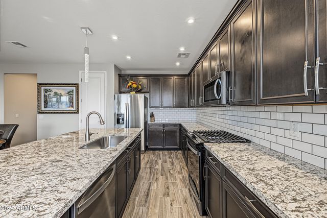 19146 W SOLANO Drive, Litchfield Park, AZ 85340