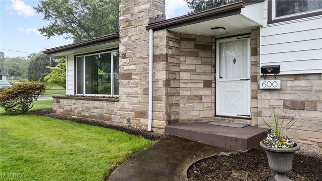 600 E Paradise Street, Orrville, OH 44667