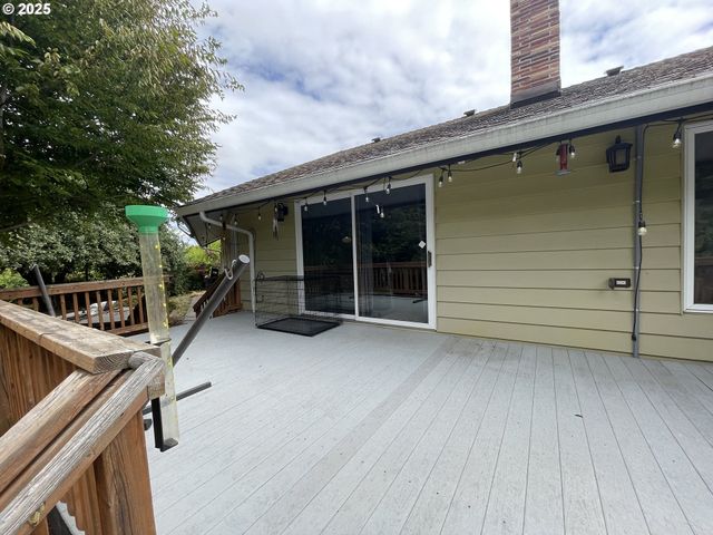 735 Sw MILL St, Sheridan, OR 97378