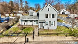 186 West Washington Street 2, Bristol, CT 06010