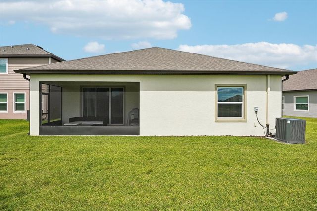 11225 JUNE BRIAR LOOP, San Antonio, FL 33576