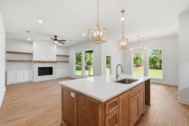 39 Church Circle, Greenbrier, AR 72058