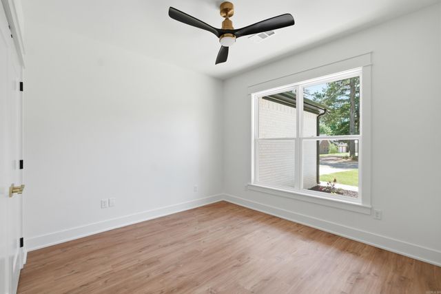 39 Church Circle, Greenbrier, AR 72058