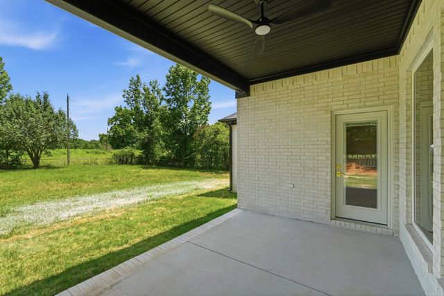 39 Church Circle, Greenbrier, AR 72058