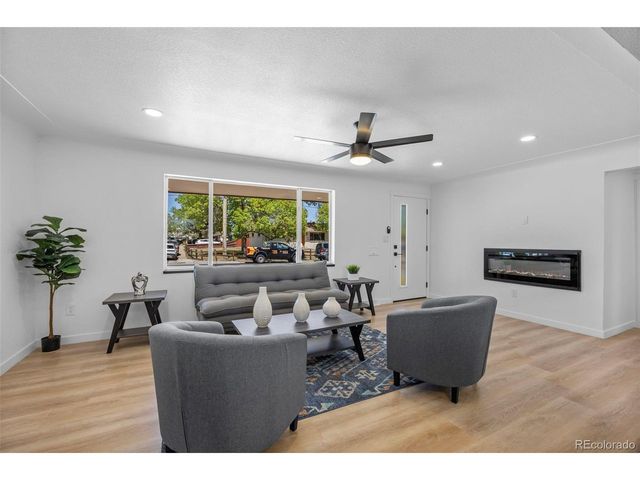 10018 W 60th Ave, Arvada, CO 80004