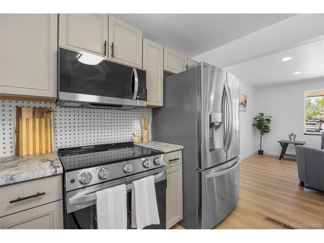 10018 W 60th Ave, Arvada, CO 80004