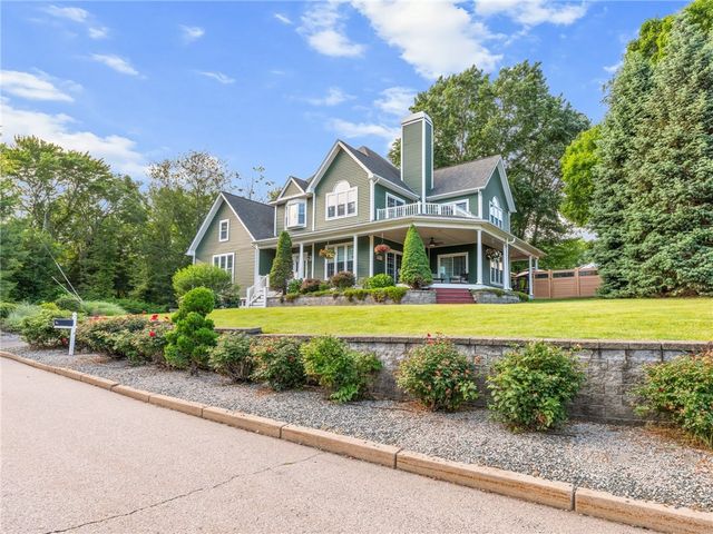 2 Medinah Drive, West Warwick, RI 02893