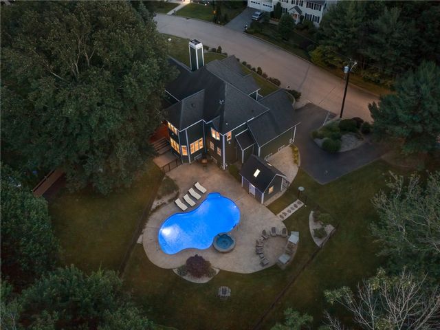 2 Medinah Drive, West Warwick, RI 02893