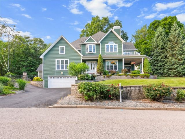 2 Medinah Drive, West Warwick, RI 02893