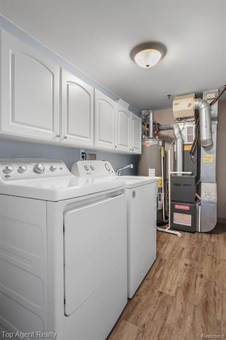 29378 Maurice Court, New Baltimore, MI 48047