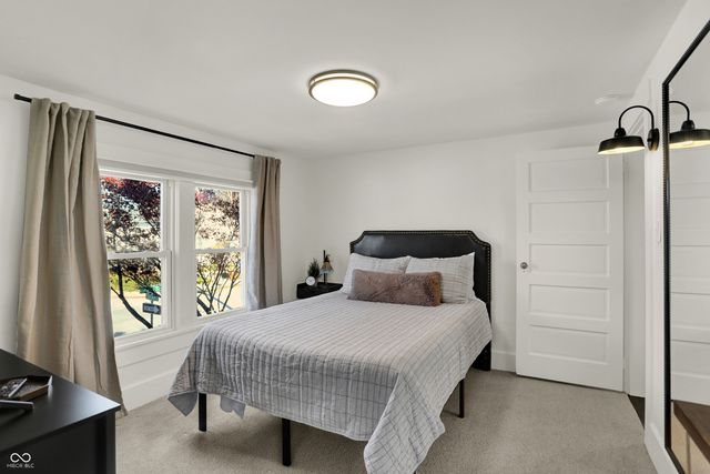 121 Penn Street, Westfield, IN 46074