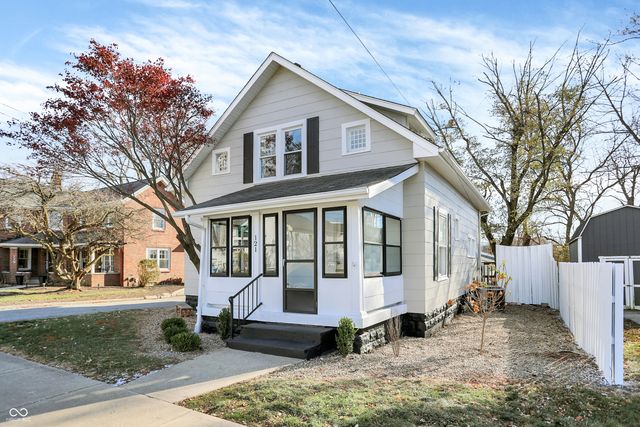 121 Penn Street, Westfield, IN 46074