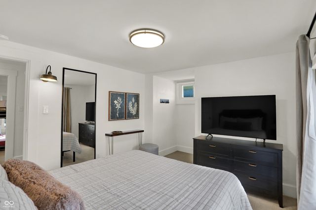 121 Penn Street, Westfield, IN 46074