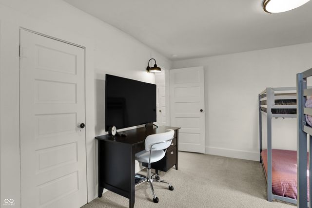 121 Penn Street, Westfield, IN 46074