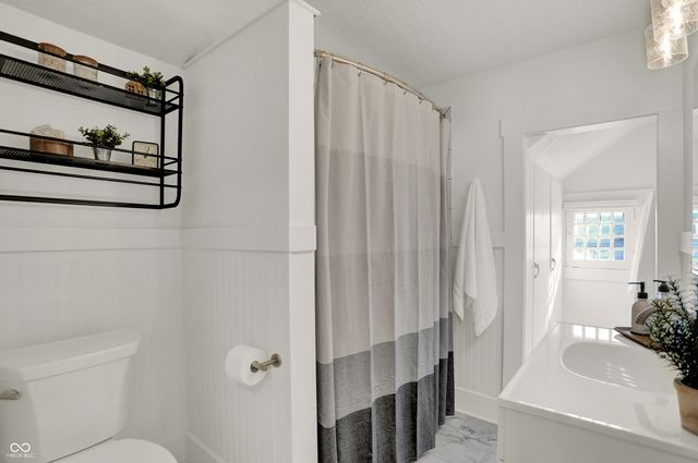 121 Penn Street, Westfield, IN 46074