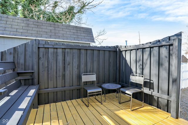 121 Penn Street, Westfield, IN 46074