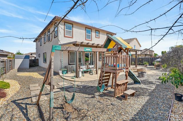 7434 Thorndale Way, Sacramento, CA 95829