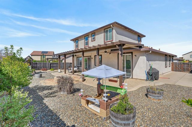 7434 Thorndale Way, Sacramento, CA 95829