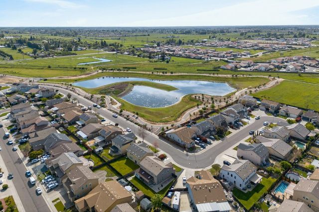 7434 Thorndale Way, Sacramento, CA 95829